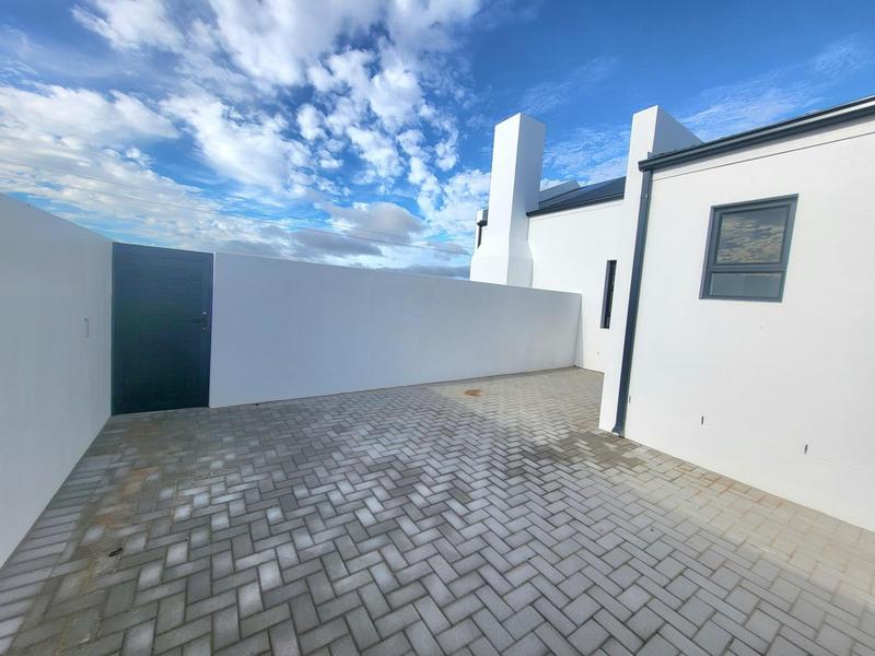 3 Bedroom Property for Sale in Laaiplek Western Cape